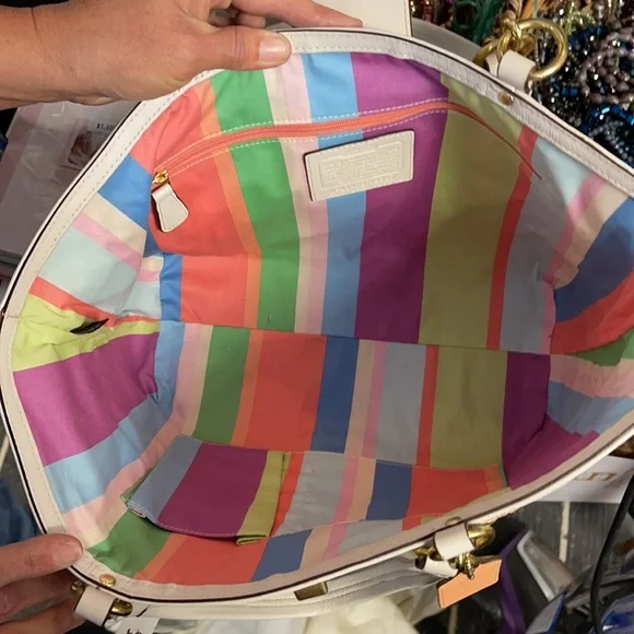 Brand new coach pocketbook - Picture 7 of 9